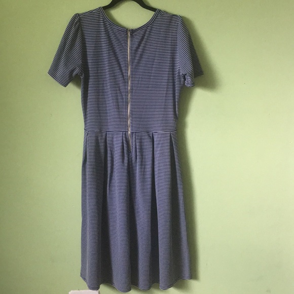 LuLaRoe Blue& white striped dress NWOT large - Picture 4 of 4